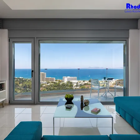 Skyline Villa *